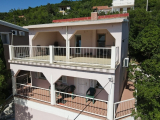 Kod 8078°° Senj - Stinica, dům 140m2, dvoupodlažní,  300m2 od pláže