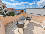 Kod  8513°° Crikvenica, app. 30m2 1kk s terasou, parkovacím místem, 10 min. od moře