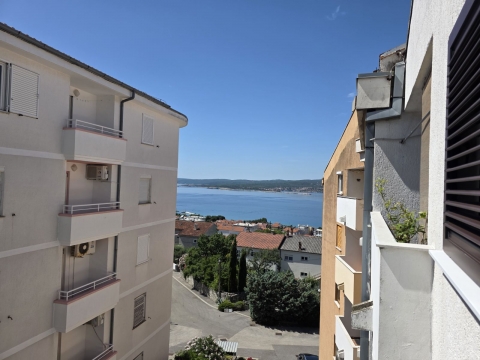 Kod  8229°° Crikvenica, app. 2+kk 35m2, 100m od moře