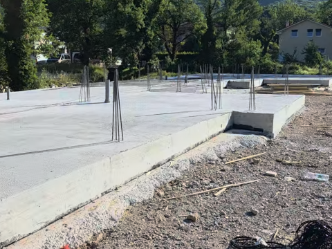 Kod 8259°° Crikvenica, moderní novostavba 2+kk s prostornou lodžií a parkovacím místem